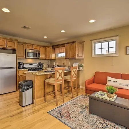 Apartment With Patio And Grill, 3 Blocks To Boardwalk!